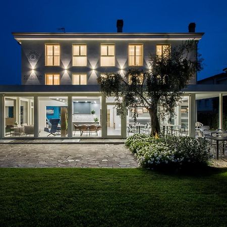 Reflection Boutique Hotels Toscolano Maderno Ngoại thất bức ảnh